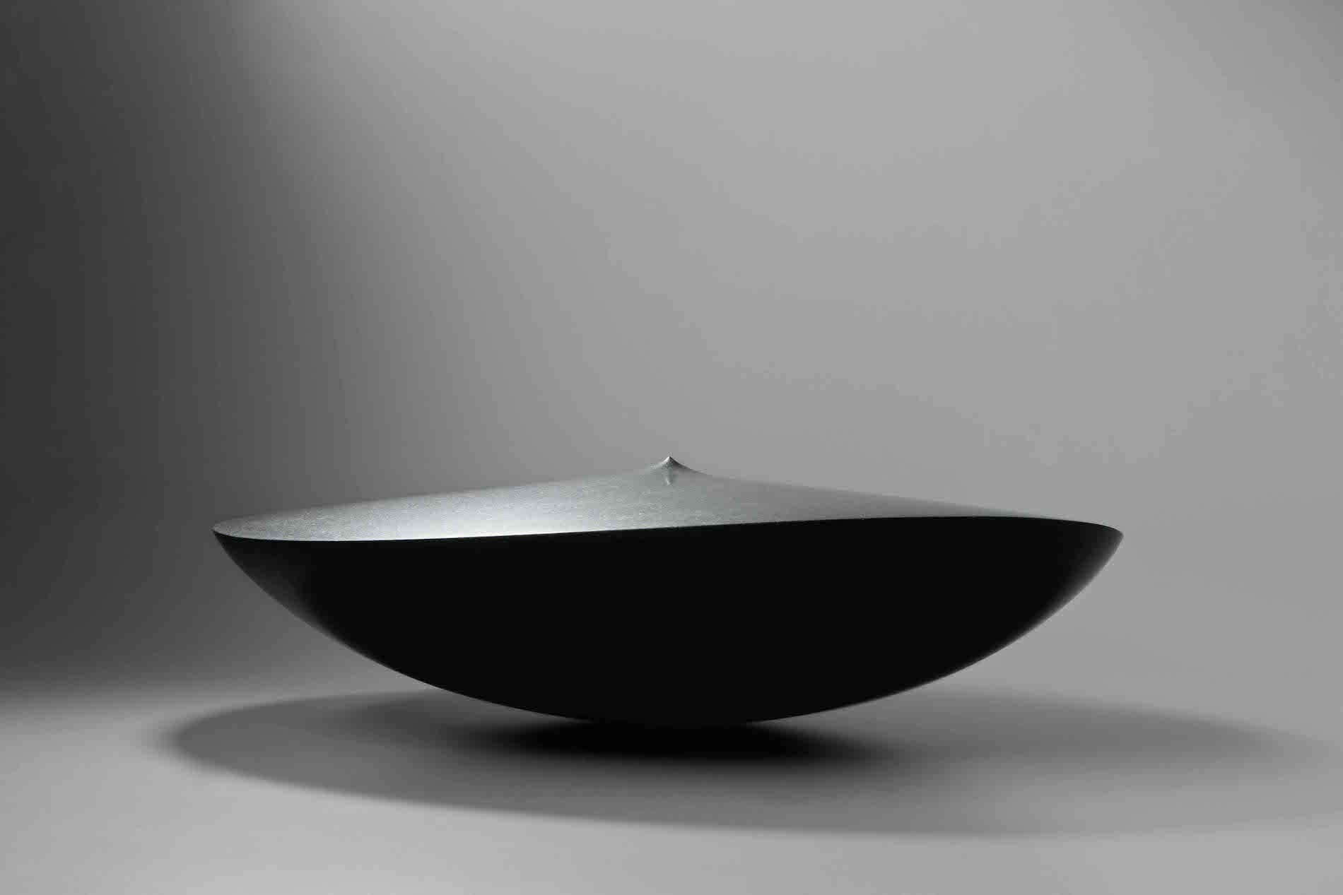 Article_Photo_ArtAndOnly_ArmenAgop_Untitled129_Black Granite2013