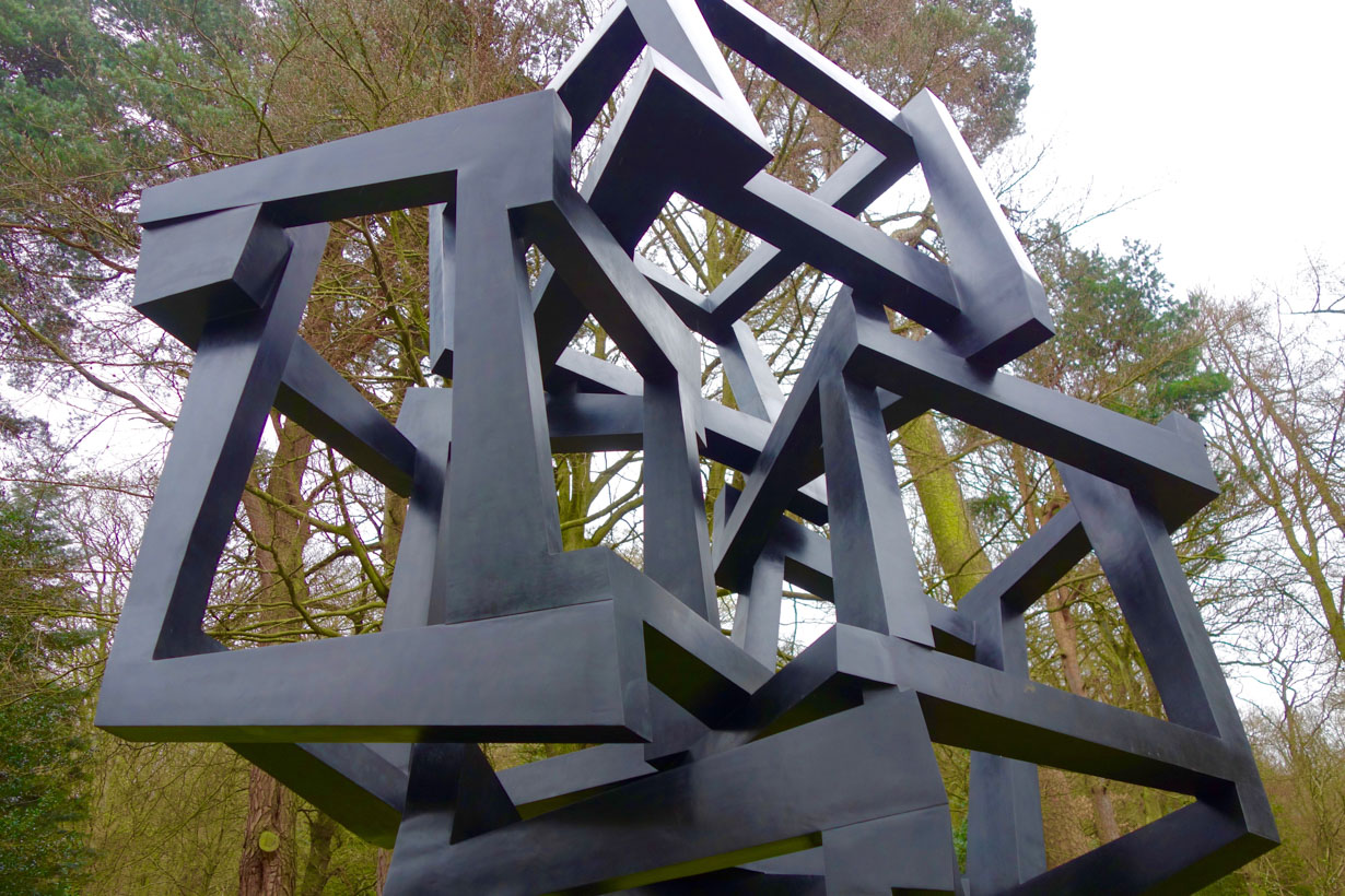 Article_Photo_ArtAndOnly_Installation_Artist_JeddNovatt_Chatsworth House