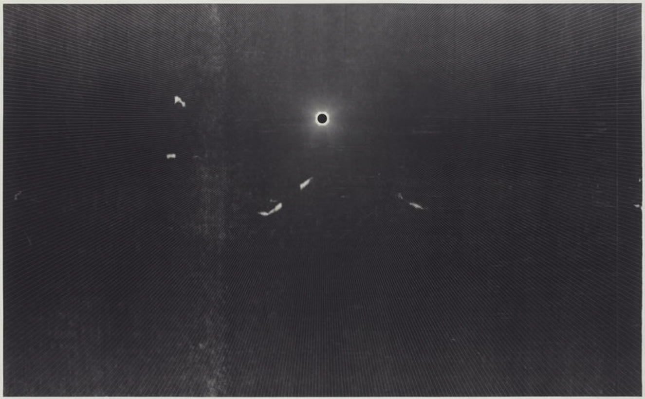 Article_Photo_ArtAndOnly_MarshaCottrell_Spectral_sun_untitled