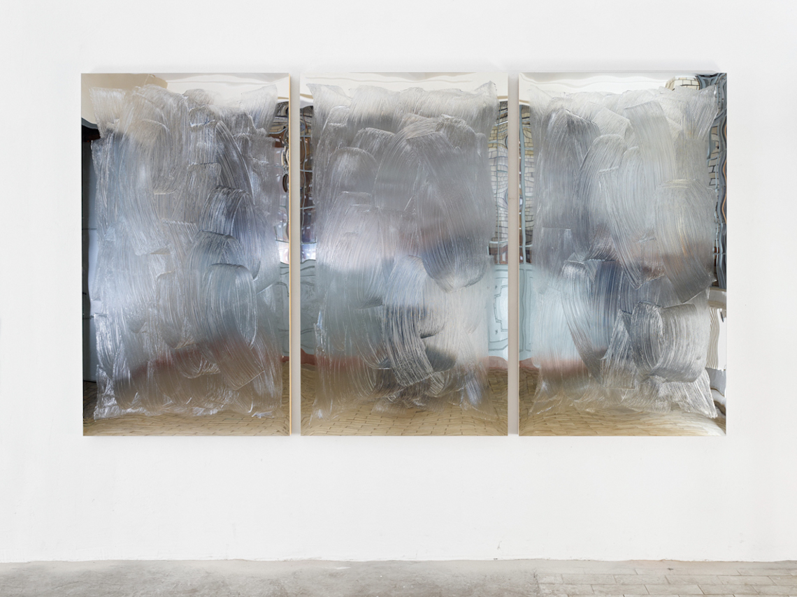 Title_Article_Photo_ArtAndOnly_Bertrand Lavier_Pebble_Beach_East_Lake_Manga